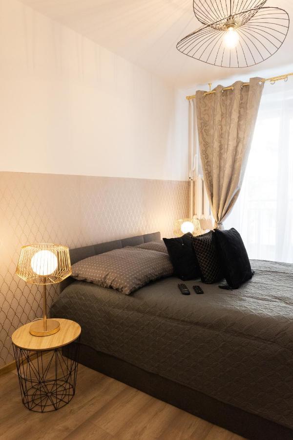 Clicktheflat Zurawia Street Apart Rooms Warsaw Room photo